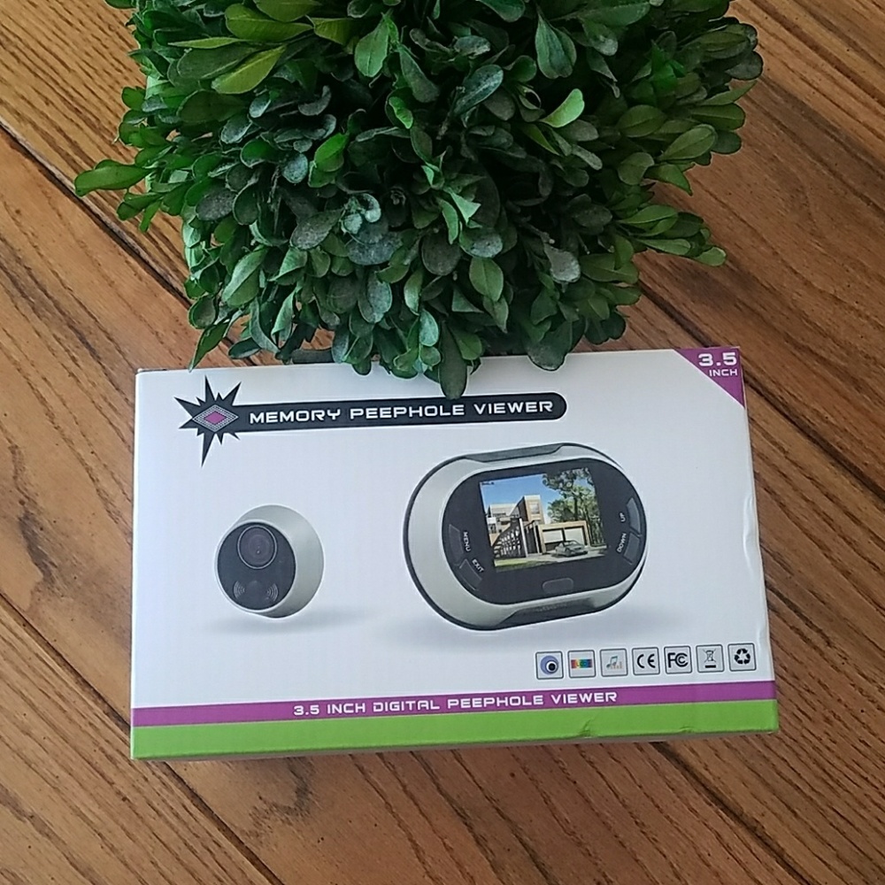 Security Camera Memory Peephole Viewer